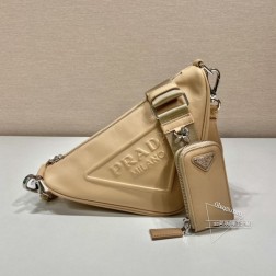 Prada普拉达 1BH190 三角形斜跨包 A货 驳回几何图案 高仿