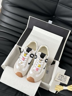 Loewe 2025新款德训运动鞋可可爱爱又复古种草了罗意威走上新道路 复古又萌萌 轻便舒适又百搭跑 105