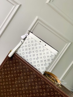 LV M81570 Pochette To Go 手拿包  雅白 Mono 材质