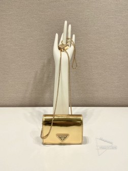 Prada普拉达 1MR024 亮面小包 光滑牛皮 拆卸调节肩带 尺寸