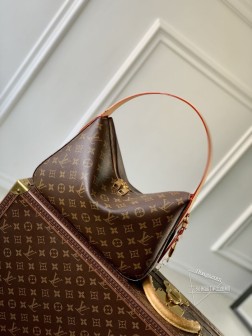 LV M11952 Slouchy 小号手袋 Monogram 帆布 商务办公 复刻