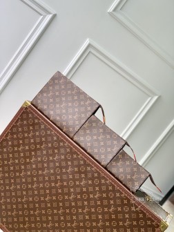 LV M47195三件套化妆包 Monogram帆布 水擦拭衬里