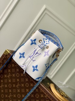 LV M22985 NeoNoé 水桶包 蓝色帆布 Giant Monogram 印花