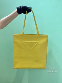 Prada 普拉达 1BG429 托特包 小牛皮 浮雕三角标logo A货