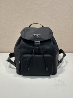 Prada普拉达 1BZ832 中古背包 进口尼龙 小牛皮 轻便实用 代购