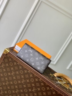 LV M66540 Blush Monogram西装夹 牛皮 高端A货