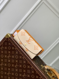 LV M60699 钱包 米色 Monogram 头层牛皮 多卡位设计