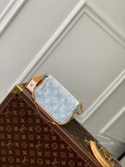 LV M82960 Mini Pochette Accessoires 牛仔布手拿包顶级A货
