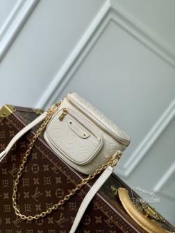 LV M82208 米白压花 Mini Bumbag 手袋 Monogram Emprei系列