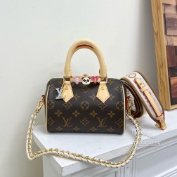 LV 24474 speedy18cm限定款！梦中情包 独特！稀有！每只配色都好好看！搭配配饰少女心简直拉满 尺寸：18×13×11cm24474，m