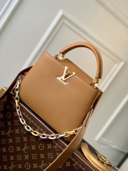 LV M21798 Capucines 小号手袋 棕色金扣 树脂链环 Tauri复刻