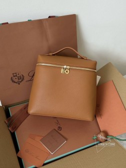 Loro Piana LP双肩包 金棕色 进口皮材质 最高版