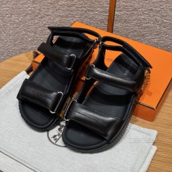 款式Style :088 Junior 凉鞋颜色Colour:黑色89Noir鞋面材料Upper m 292