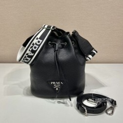 Prada 1BE060 双肩带 水桶双肩带 鹿皮纹牛皮 配调节肩带 图片