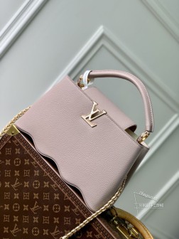 LV M22122 紫粉 Capucines Capushell 中号手袋 波浪底部 热压成形