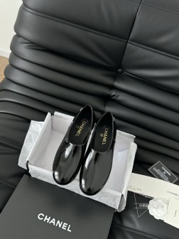 Chanel 25C新款乐福鞋矮子乐!代购品质,要高货的闭眼入。鞋面牛漆皮 内里羊皮 真皮大底Siz 840