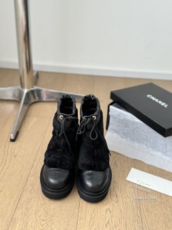 Chanel 雪地靴 秋冬暖心推荐 高品质认准我家实拍 穿腻了毫无特色的ugg 不妨来买这款,超级仙 1407