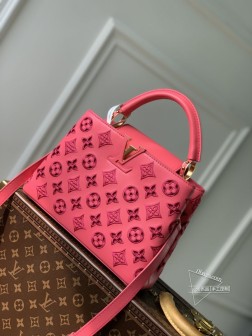 LV M22863 Capucines 手袋 牛皮革 刺绣玫红 2022早秋系列