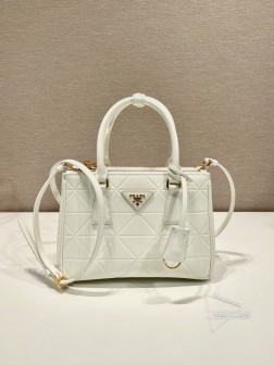 Prada普拉达 1BA896 菱格杀手包 限量款 皮面手工压制 代购