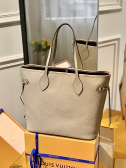 LV M45686 全皮压花 Neverfull中号购物袋，织物内衬，复古细节