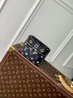 LV M14033 村上隆联名 Nice Nano 化妆包 Monogram 帆布