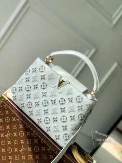 LV M22863 Capucines手袋 牛皮革 刺绣 2022早秋系列