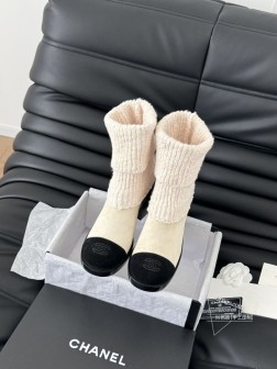 Chanel 24K新款袜子靴!这个袜靴真的一眼好看穿上一整个大长腿款式不会过时的那种!鞋面飞织面料 1062