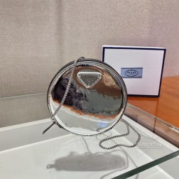 Prada普拉达 1NR003 亮面小圆形零钱包 羊皮内胆 迷你手拿包 高仿