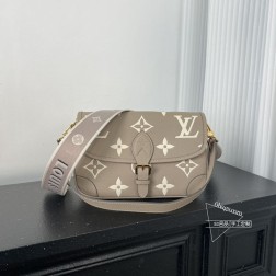 LV 46388 DIANE 全皮质法棍包 春夏优雅女神包