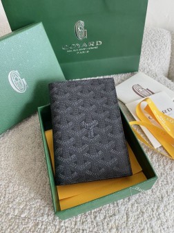 GOYARD Jet Black 限定护照夹 黑红配色 冷静外表 狂热内里