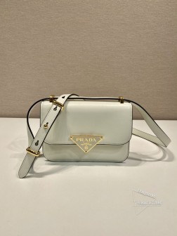 Prada普拉达 1BD340 油腊牛皮单肩邮差包 代购