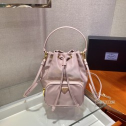 Prada普拉达 1BH038 经典款 进口尼龙 手提斜跨包 轻便时尚 尺寸