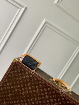 LV M83612 Noa钥匙包 Monogram帆布 制成 优雅实用配饰