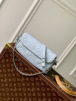 LV M83637 Wallet on Chain Ivy 手袋 Monogram Empreinte 软粒面