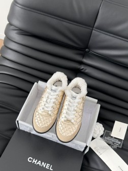 毛里Chanel 24A小香最新菱格棒球鞋运动鞋!鞋面原版小羊皮菱格车线工艺,贵气十足的棒球鞋,脚感 984