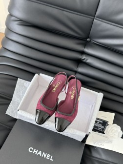 Chanel 24K走秀款玛丽珍单鞋简约又不失甜美俏皮!鞋头经典拼色简约易搭,搭配一字带更加跟脚。内 1345