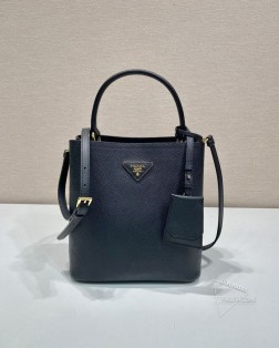 Prada 1BA212 新色 进口Saffiano皮革 拆卸肩带 磁性皮革包 A货