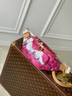 LV M24987 Rush 腰包 Pharrell Monogram Surfin’ 帆布