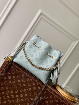 LV M57070 天蓝色 Bella 手袋 镂花牛皮革 链条手柄 顶级复刻