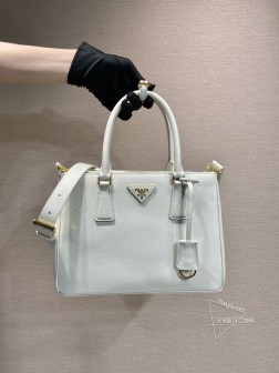 Prada 1BA863 中号杀手包 小牛皮/小羊皮 经典三隔层 代购