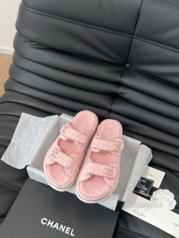 发泡大底版本 Chanel 24新款羊毛魔术贴凉鞋系列秋冬羊毛系列版本高版本 内里全羊毛 Size3 1328