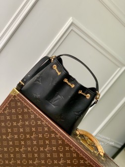 LV M25453 Dégradé系列 Monogram Empreint 黑色手袋 Summer Bundle