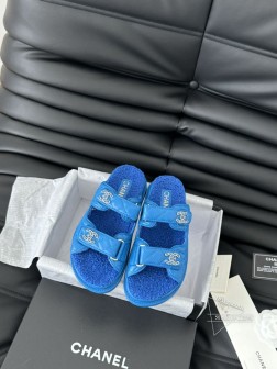 发泡大底版本 Chanel 24新款羊毛魔术贴凉鞋系列秋冬羊毛系列版本高版本 内里全羊毛 Size3 1269
