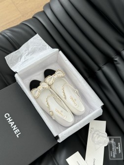 Chanel 小香24A新品蝴蝶结链条单鞋!原版11复刻 经典中的经典无论搭配裤装还是裙装都是完美小 1394
