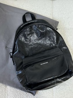 Balenciaga  Explore 双肩包  优质材质  低调百搭