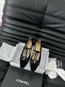 Chanel 24B新款玛丽珍单鞋皮料质感超好,上脚秀气~鞋面麂皮,内里羊皮,原版大底!Size35 767