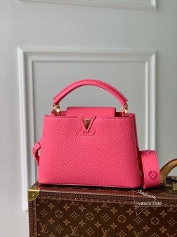 LV M20848 Capucines 迷你手袋 Taurillon 皮革 Monogra 饰条