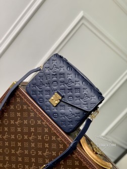LV M41487 Pochette Métis 手袋 深蓝 Monogram Emprein材质