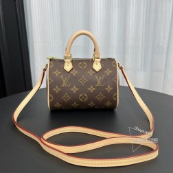 LV 61252 经典.nano 小巧精致手袋 容量大 价格合理