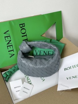 BV Jodie Mini 灰色圆形高仿包 ZP编码改版